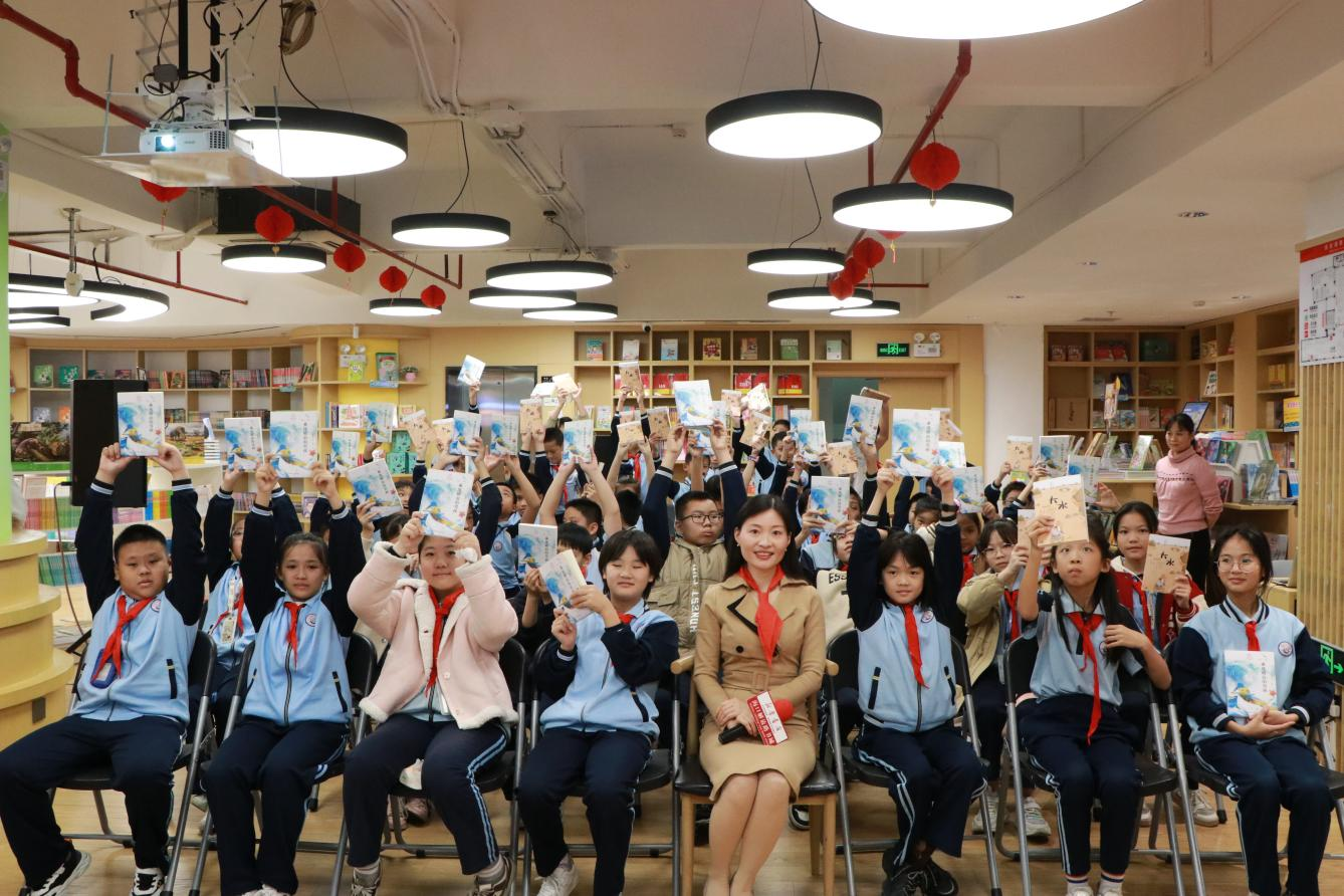 第十五届海南书香节 | 儿童文学作家赵菱走进海南校园