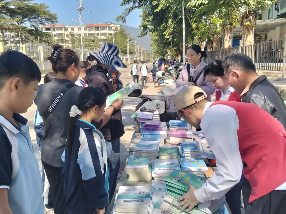 ʱֵ���٣����϶���»���꿪չ����ͼ����������